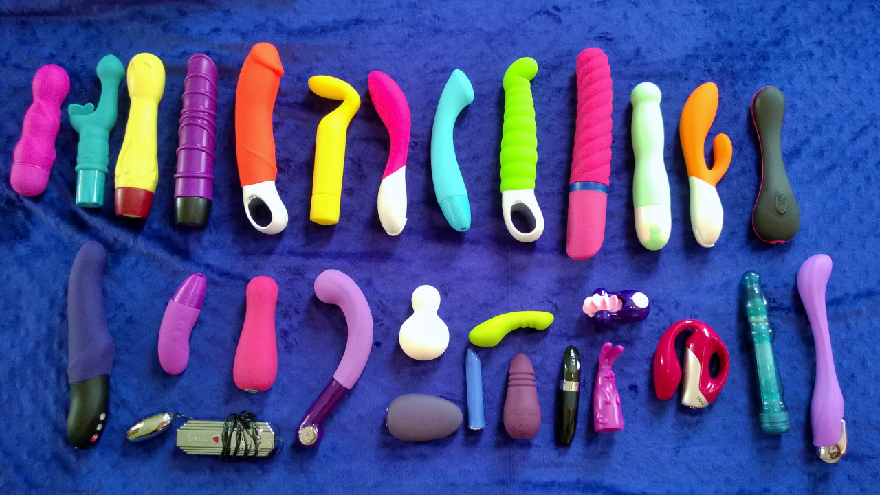 Best Dildos On The Market- Your Ultimate Guide to The Best Realistic Dildos